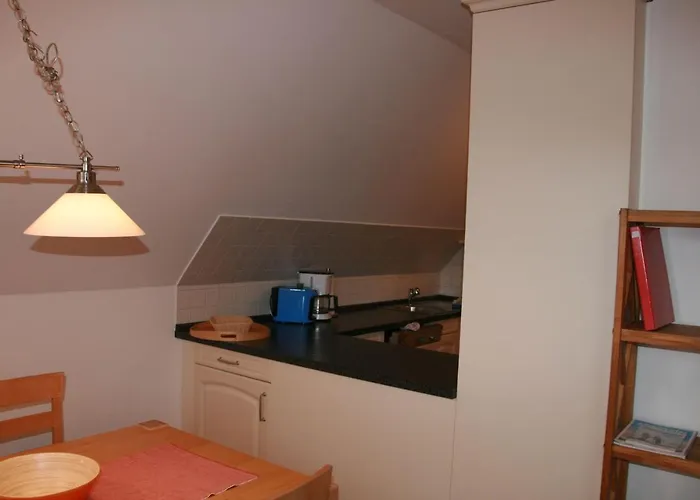 Nickelshus-whg-veit * Böhl